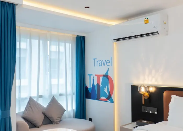 L-seven Hotel 3*
