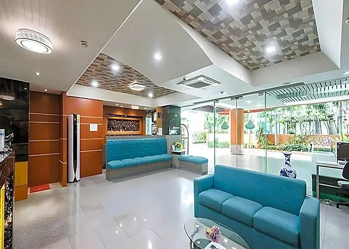 Hotel L-seven 3*
