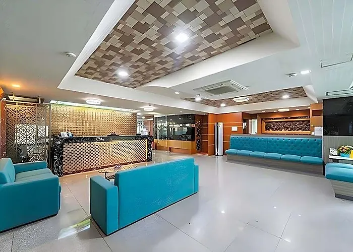 L-seven Hotel