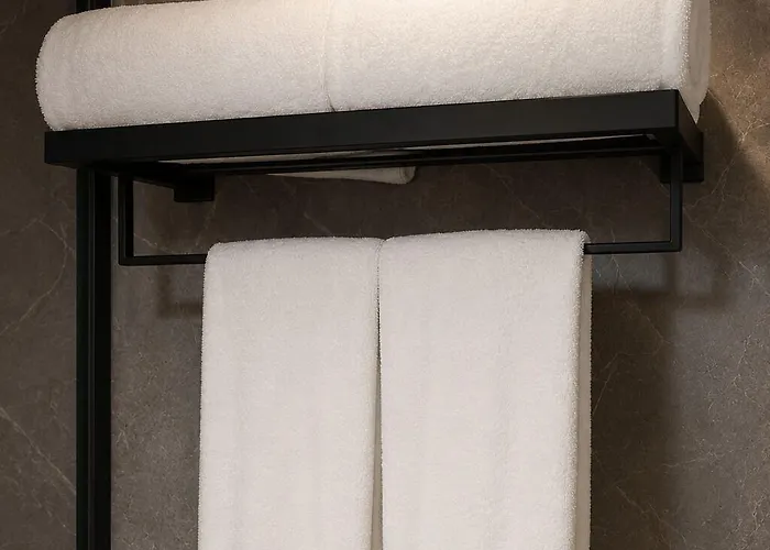 Hotel L-seven 3*
