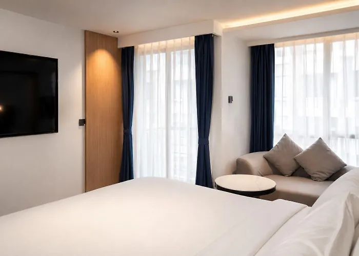Hotel L-seven 3*