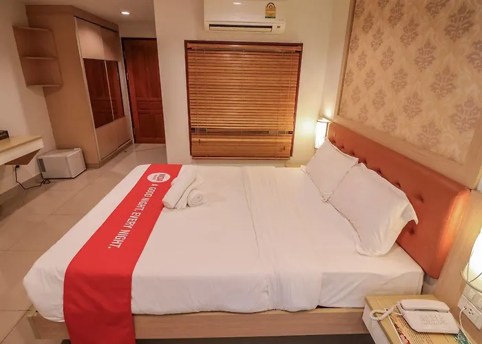 L-seven Hotel